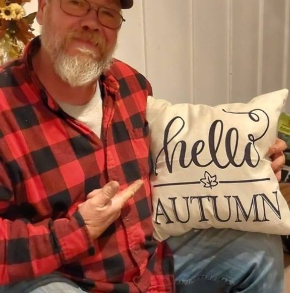 Meet your Posher, Autumn - Picture 1 of 1